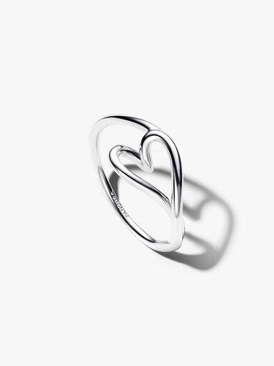 Anillo Corazón Pequeño Forma Orgánica