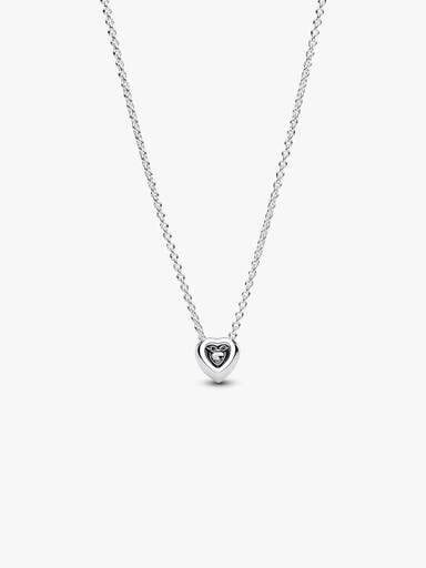 Collar Corazón en Relieve