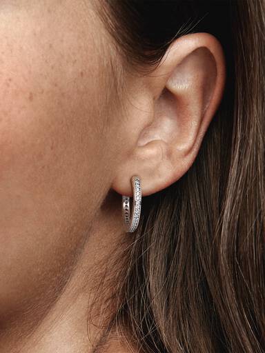 Pendientes logo Pandora