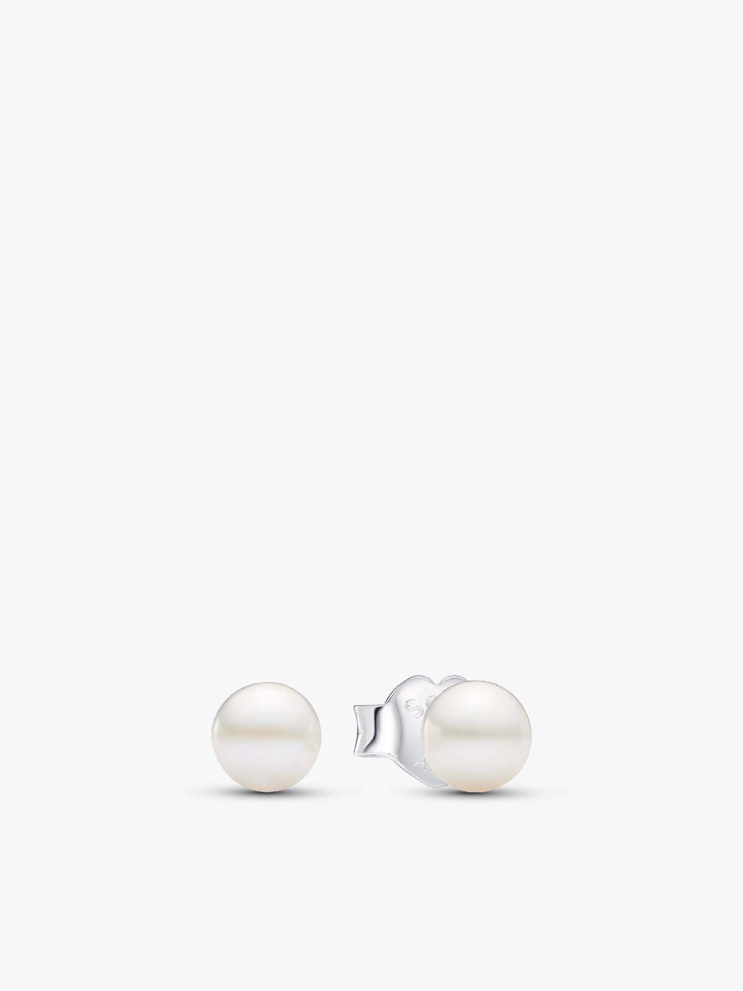 Pendientes de Botón Perla Cultivada de Agua Dulce Tratada de 4,5 mm