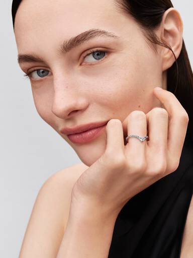 Anillo Tiara Baguette en Pavé