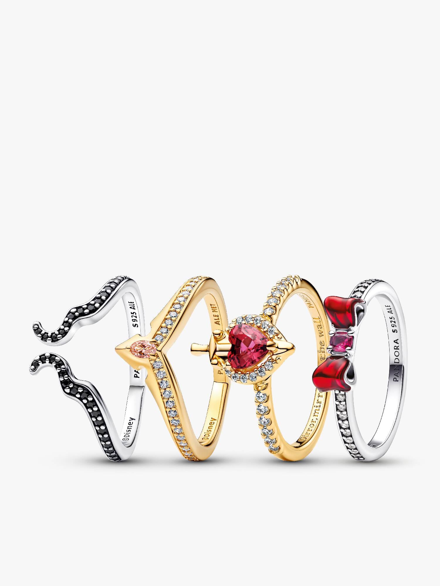 Conjunto de Anillos Princesas y Malvadas Disney