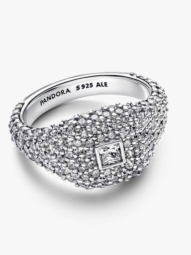Anillo de Cóctel Cuadrado en Pavé