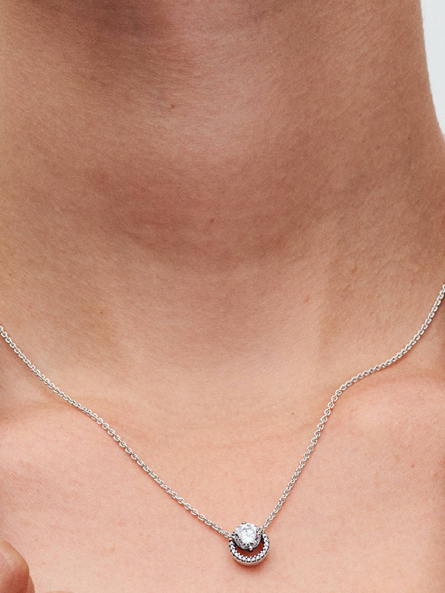 Collar con Colgante Brillante Halo Redondo