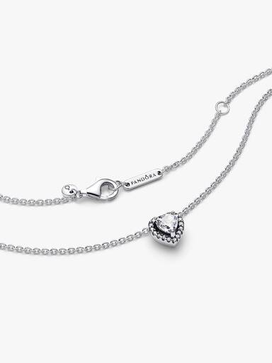 Collar Corazón en Relieve